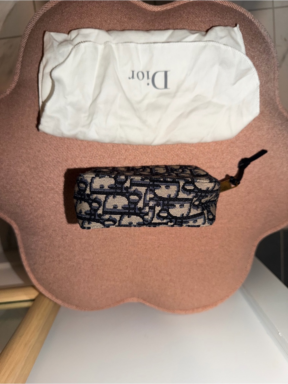 Dior Blue and Beige Monogram Zip Pouch - Picture 4 of 7